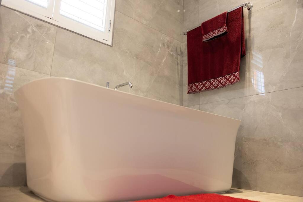 Garten Wohnung Mit Pool, 2 Schlafzimmer Cape Town Ngoại thất bức ảnh