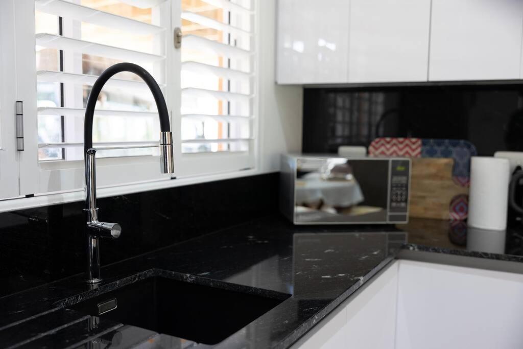 Garten Wohnung Mit Pool, 2 Schlafzimmer Cape Town Ngoại thất bức ảnh