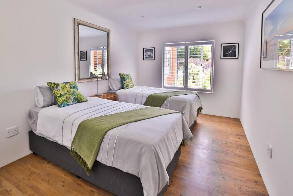 Garten Wohnung Mit Pool, 2 Schlafzimmer Cape Town Ngoại thất bức ảnh