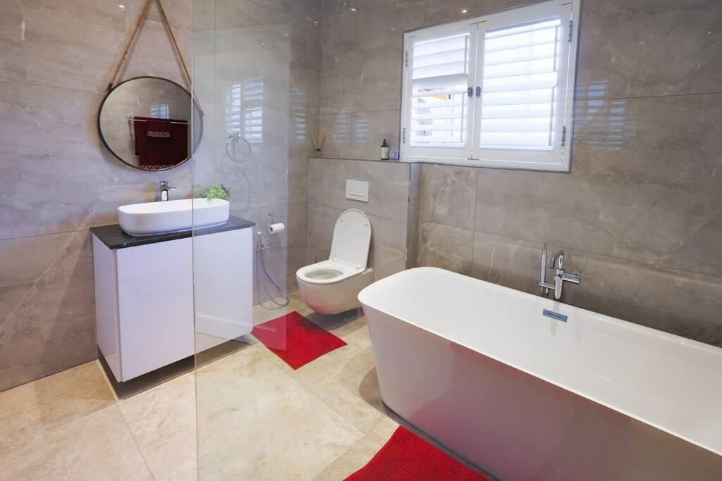 Garten Wohnung Mit Pool, 2 Schlafzimmer Cape Town Ngoại thất bức ảnh